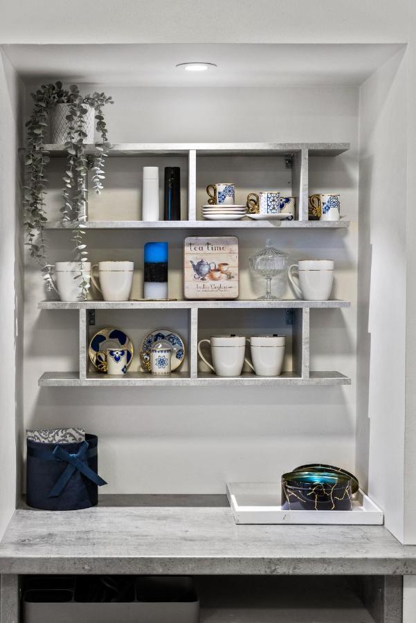Sirena Apartment - Self Check-In And Free Parking Tallinn Ngoại thất bức ảnh