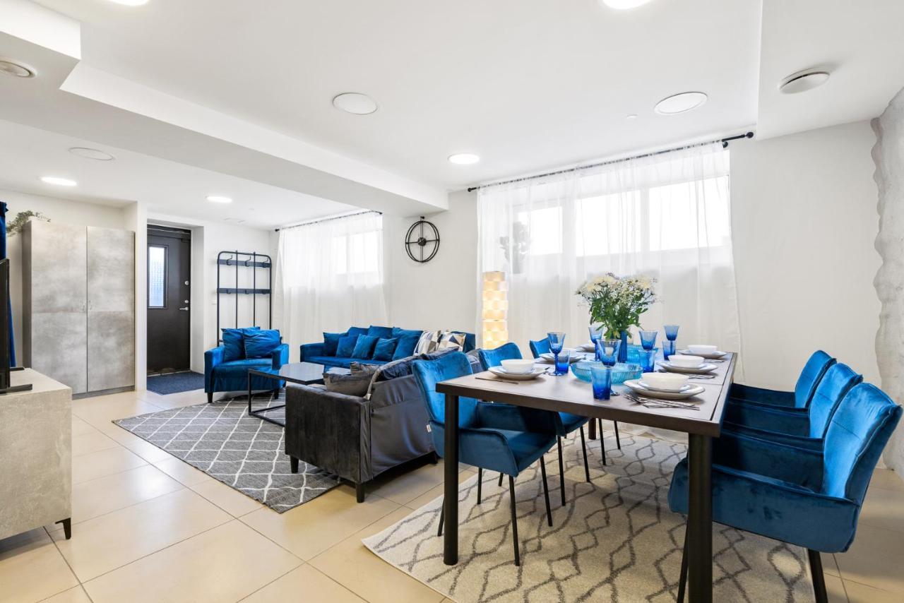 Sirena Apartment - Self Check-In And Free Parking Tallinn Ngoại thất bức ảnh